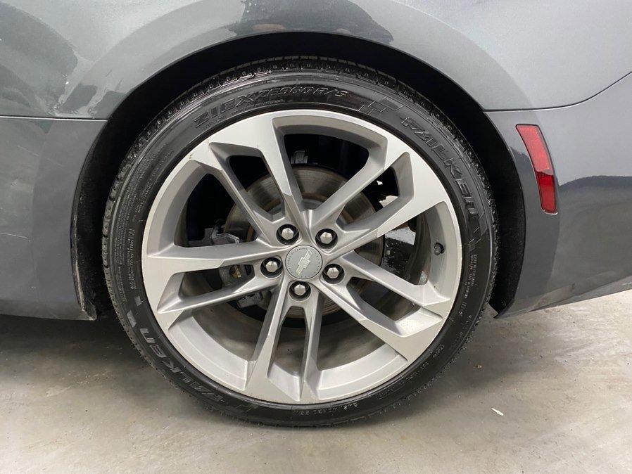 Used 2017 Chevrolet Camaro LT image 17