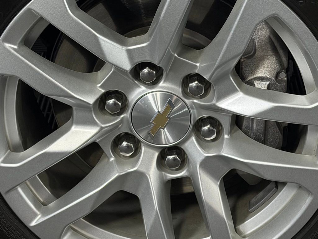 Used 2024 Chevrolet Tahoe LS image 14