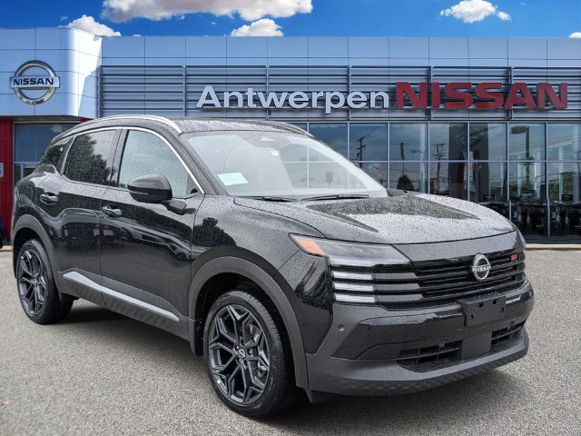 New 2026 Nissan Kicks SR w/ SR Premium Package AWD/4WD image 1