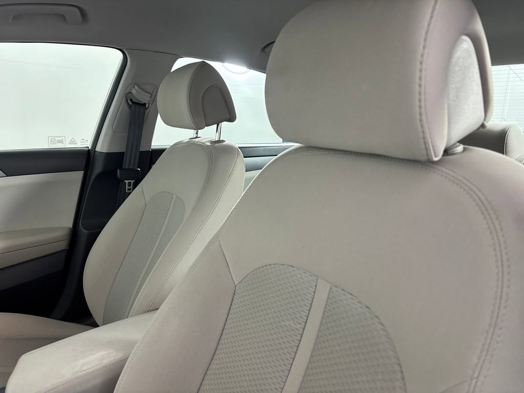 Used 2016 Hyundai Sonata SE image 9