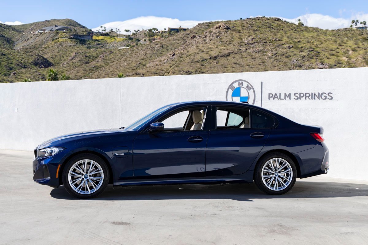 Certified 2023 BMW 330e w/ Premium Package image 3