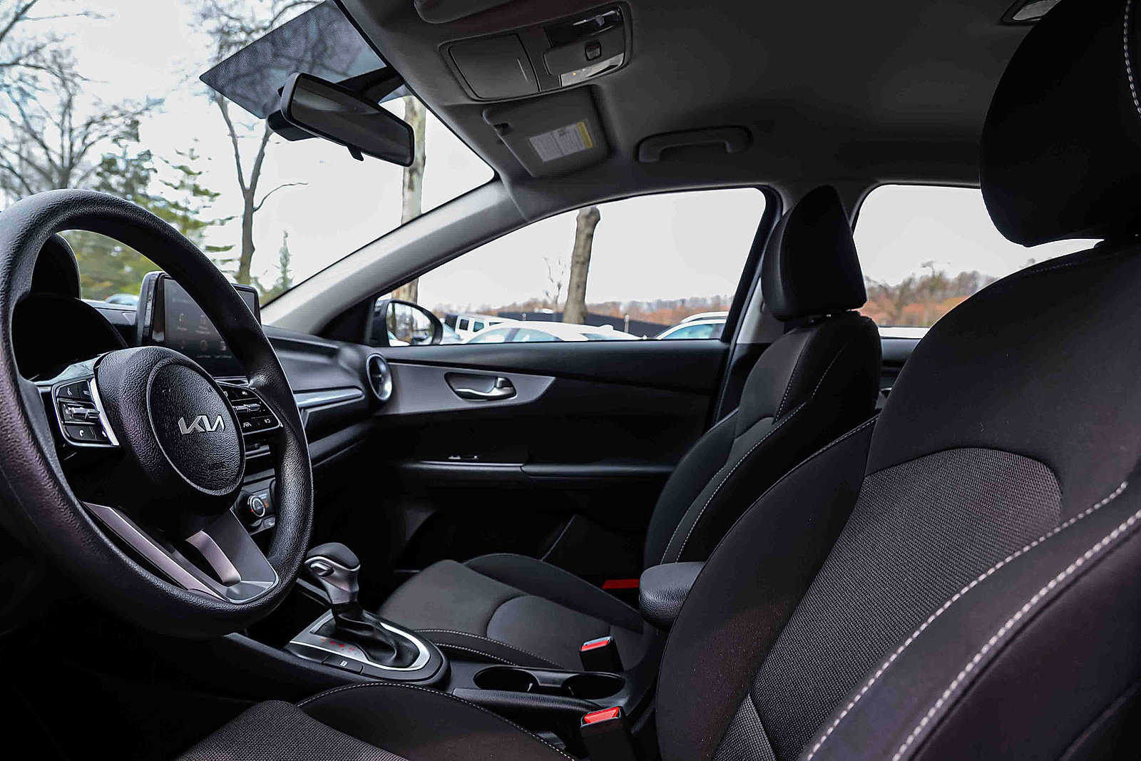 Certified 2024 Kia Forte LXS w/ LXS Technology Package image 8