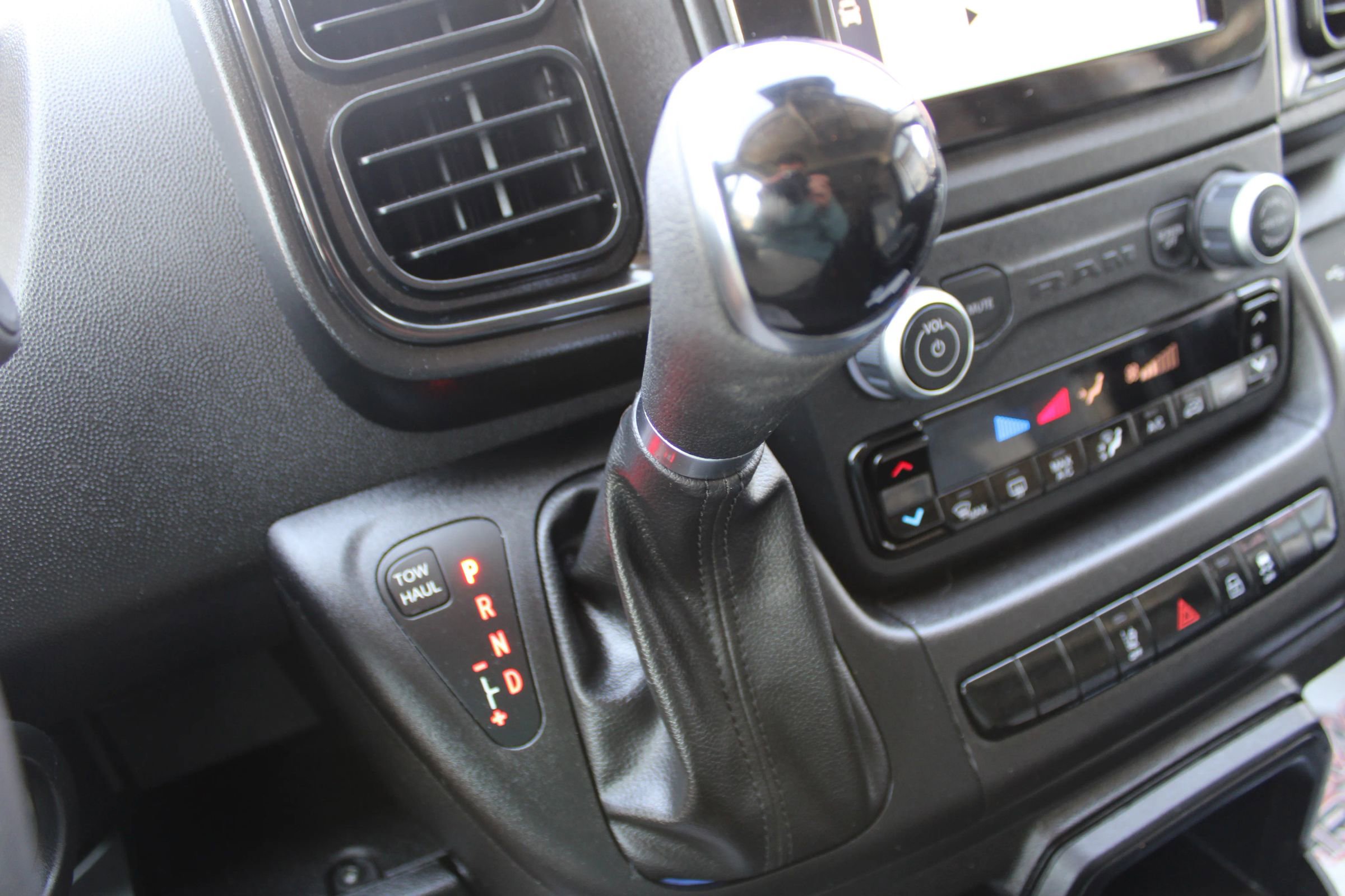 Used 2023 RAM ProMaster 1500 w/ Lane Management Group image 17