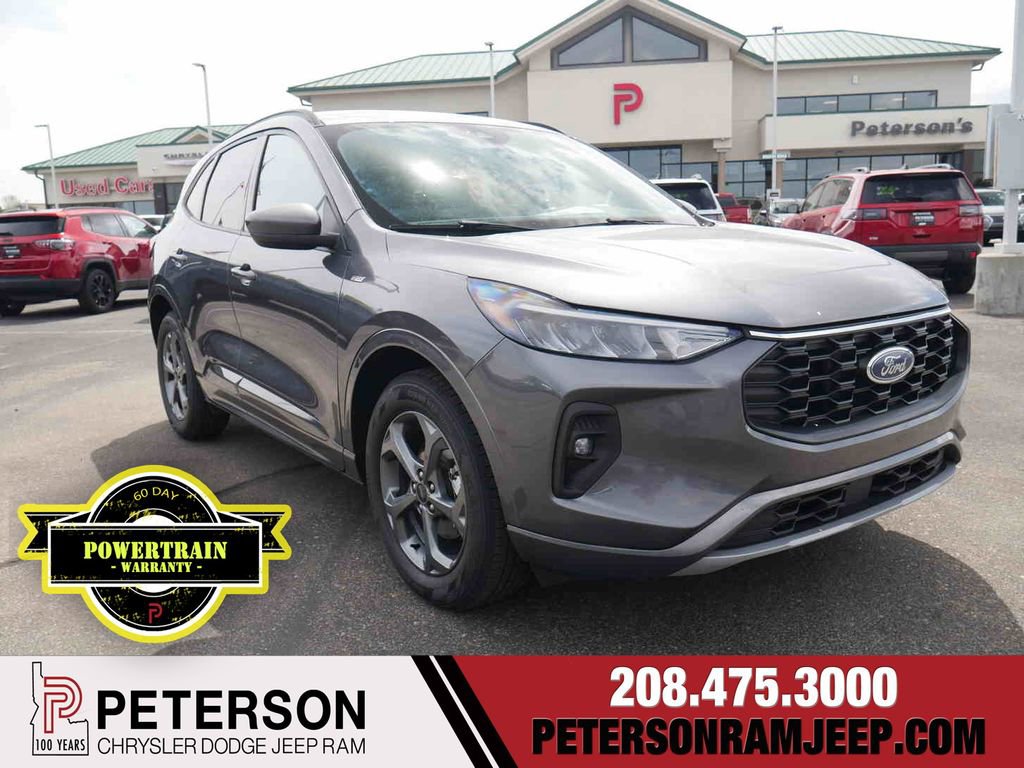 Used 2023 Ford Escape ST-Line Select image 1