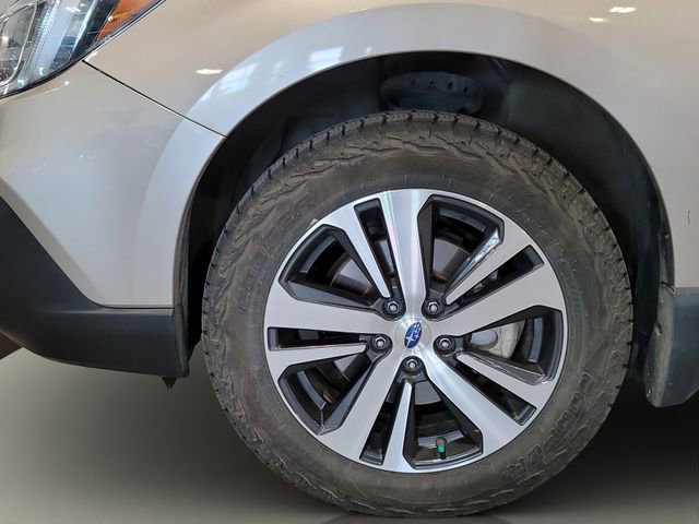Used 2019 Subaru Outback 2.5i Limited w/ Popular Package #2 AWD/4WD image 23
