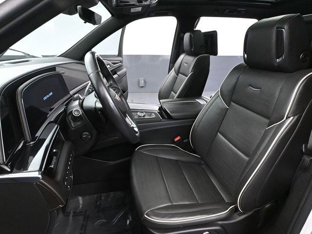 Used 2024 Cadillac Escalade Sport w/ LPO, ONYX Package image 28