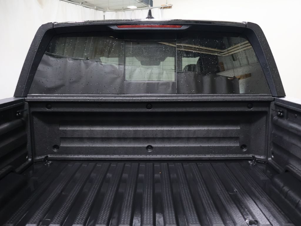 New 2026 Honda Ridgeline Black Edition image 15