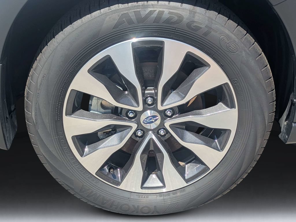 Used 2025 Subaru Outback Limited XT w/ Popular Package #2 AWD/4WD image 11
