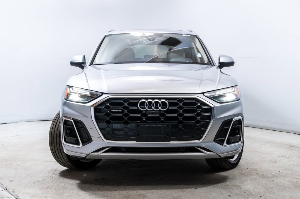 Used 2023 Audi Q5 2.0T Premium Plus w/ Premium Plus Package AWD/4WD image 10