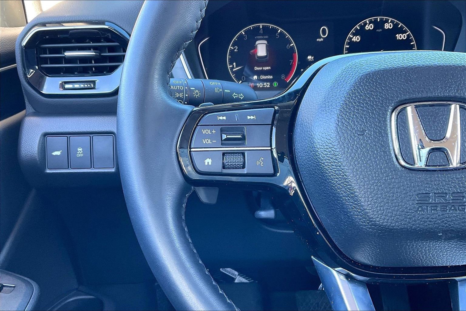 Used 2023 Honda Pilot EX-L image 18