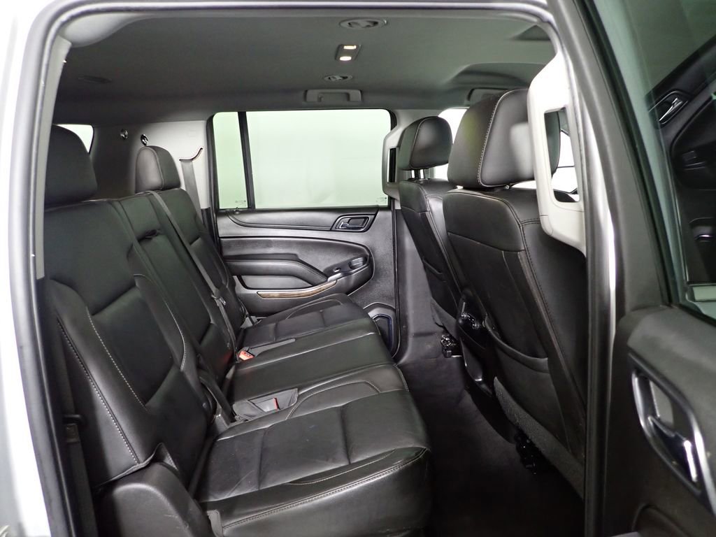 Used 2019 Chevrolet Suburban LT AWD/4WD image 37
