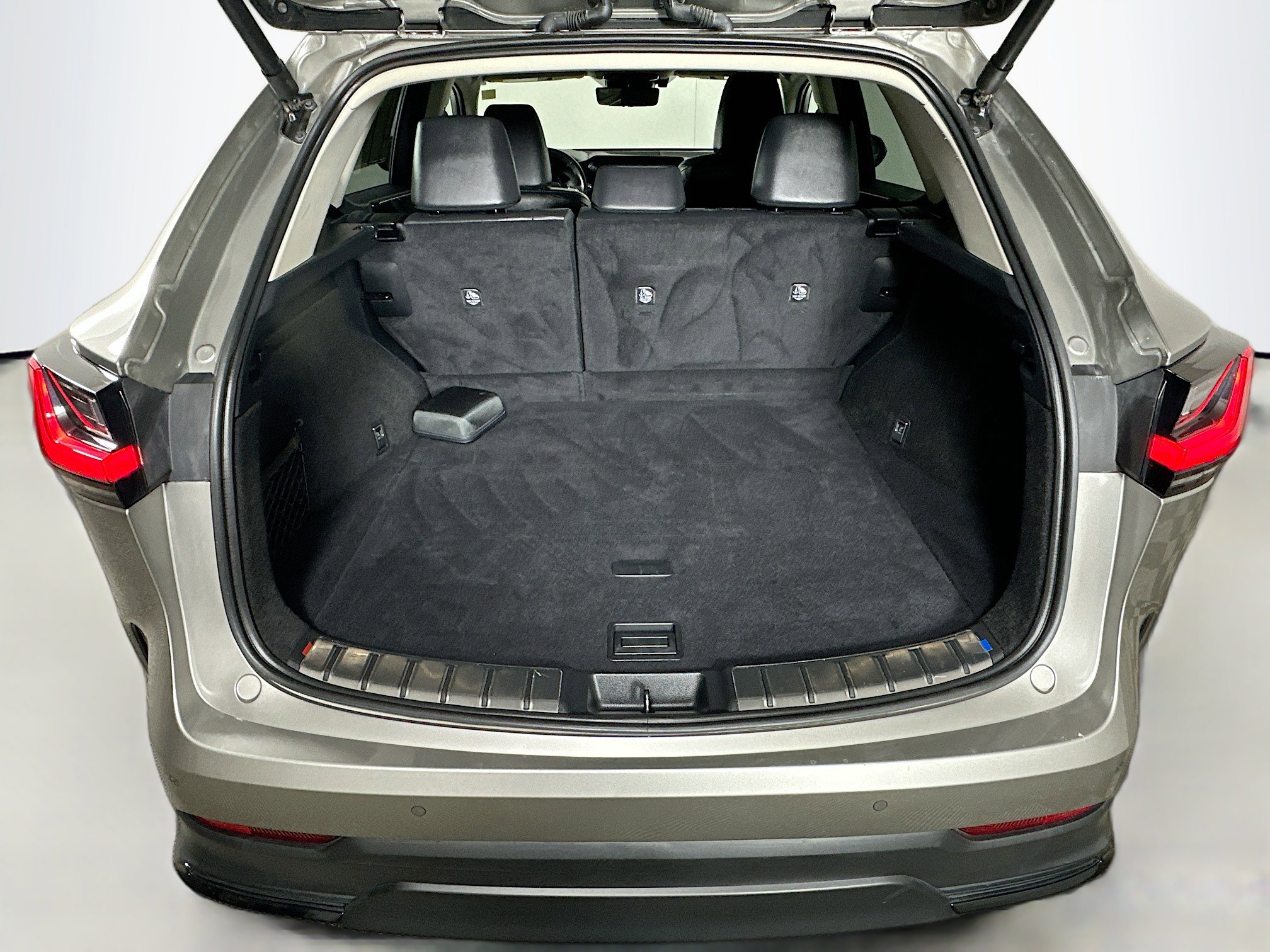 Used 2025 Lexus NX 350 AWD w/ Cold Area Package image 28