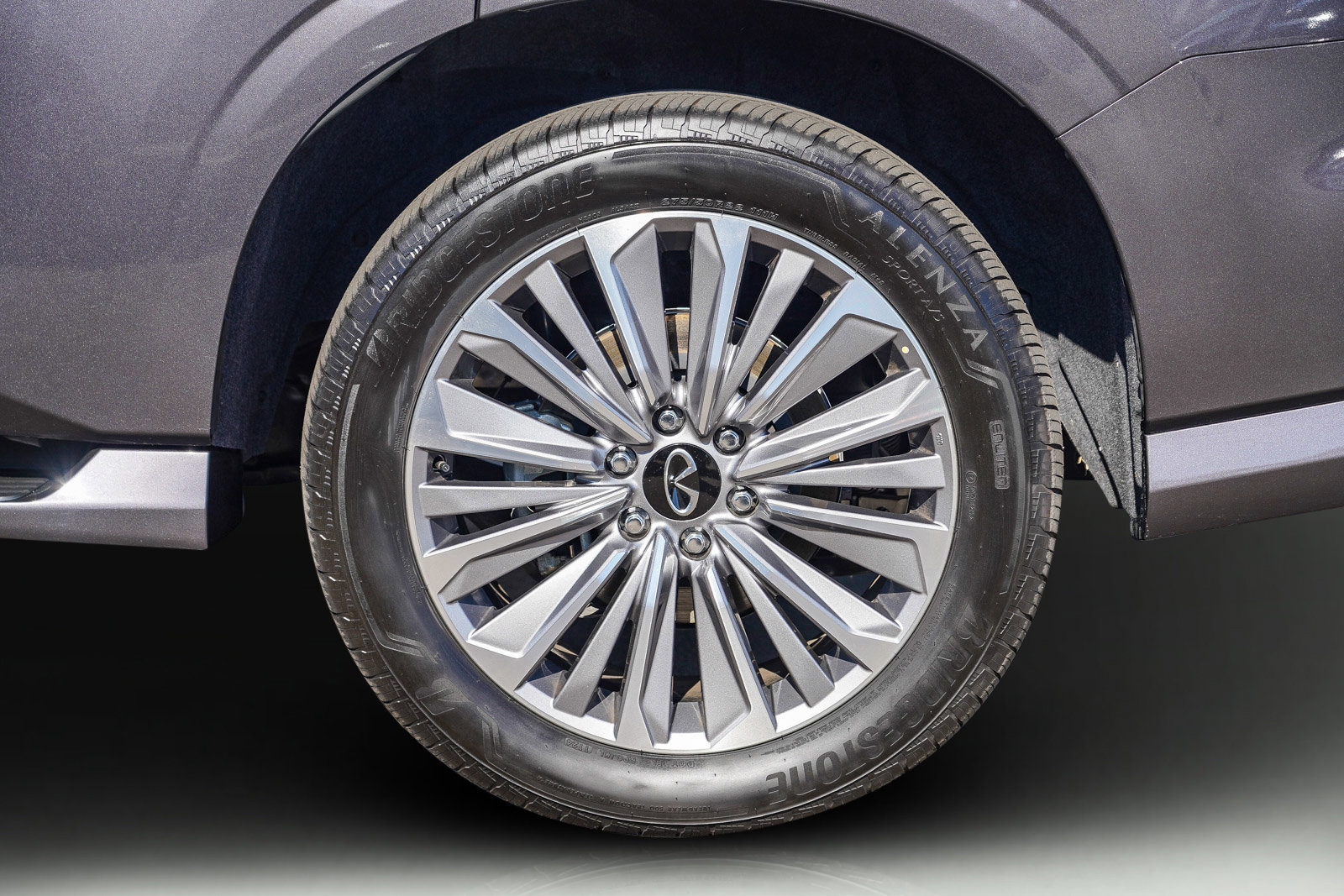 Used 2025 INFINITI QX80 Luxe image 13