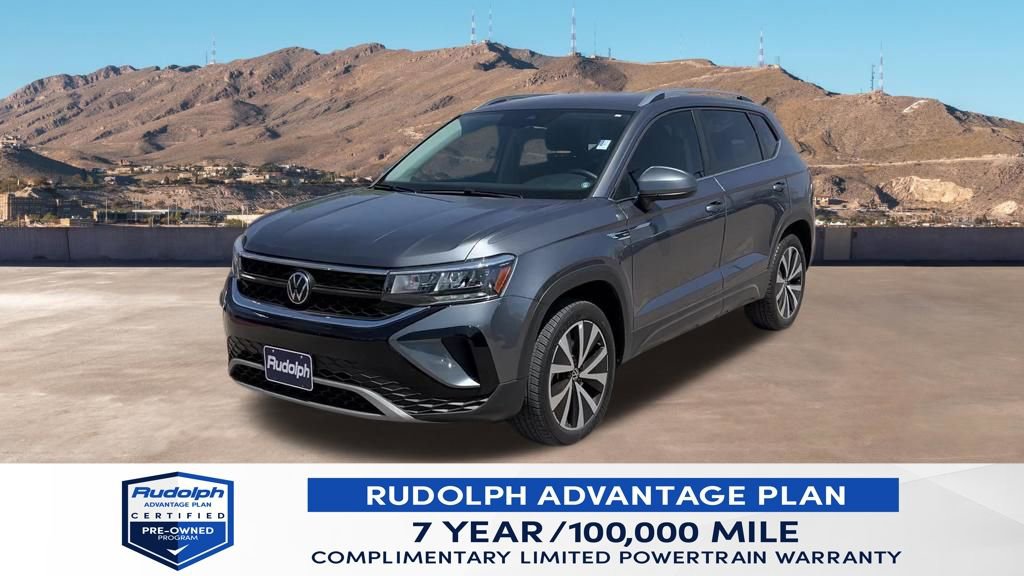 Used 2024 Volkswagen Taos SE image 1