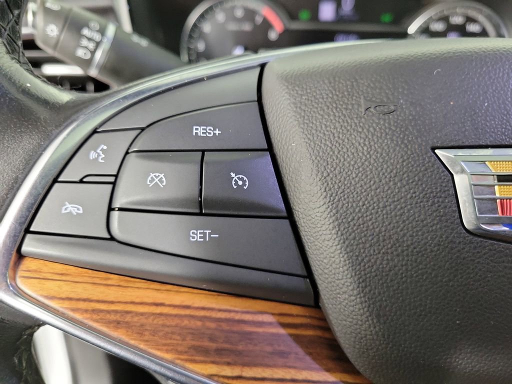Used 2020 Cadillac XT5 Premium Luxury FWD image 22