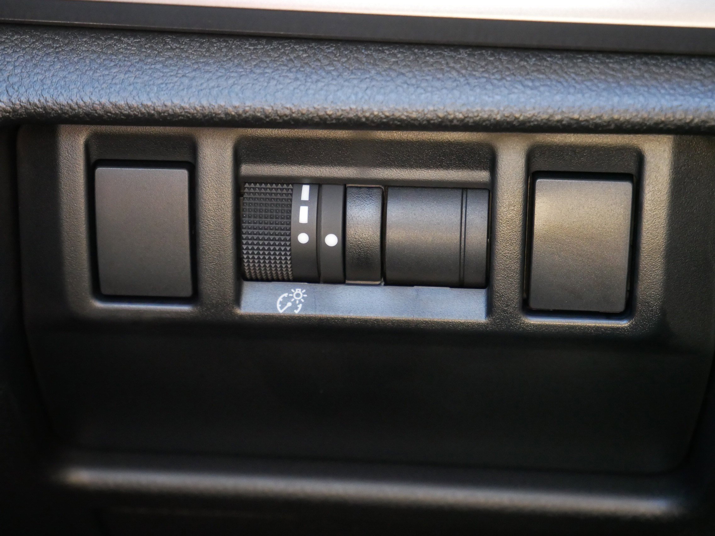 Used 2025 Subaru Impreza 2.0i Sport image 26