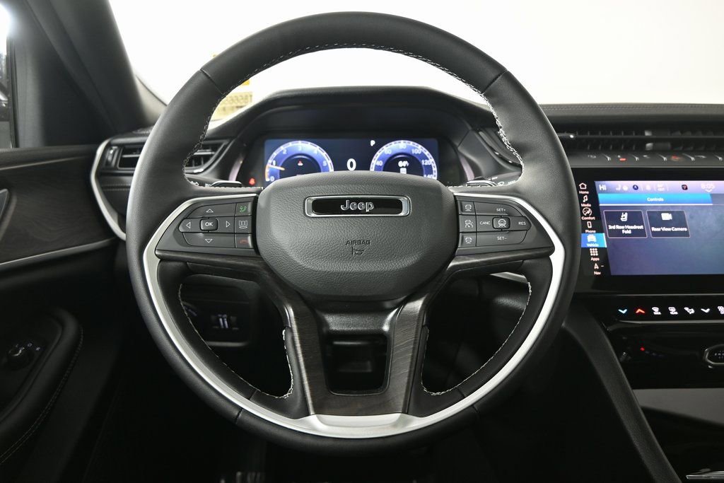 New 2026 Jeep Grand Cherokee L 4WD image 32