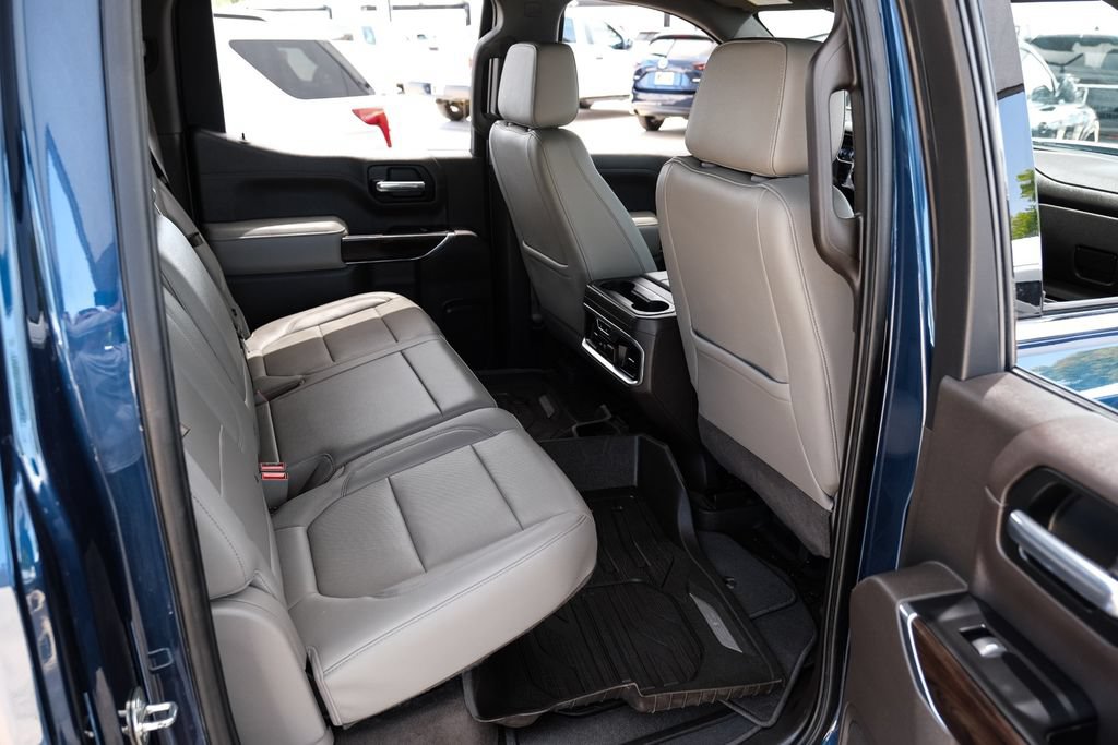 Used 2019 GMC Sierra 1500 SLT AWD/4WD image 39