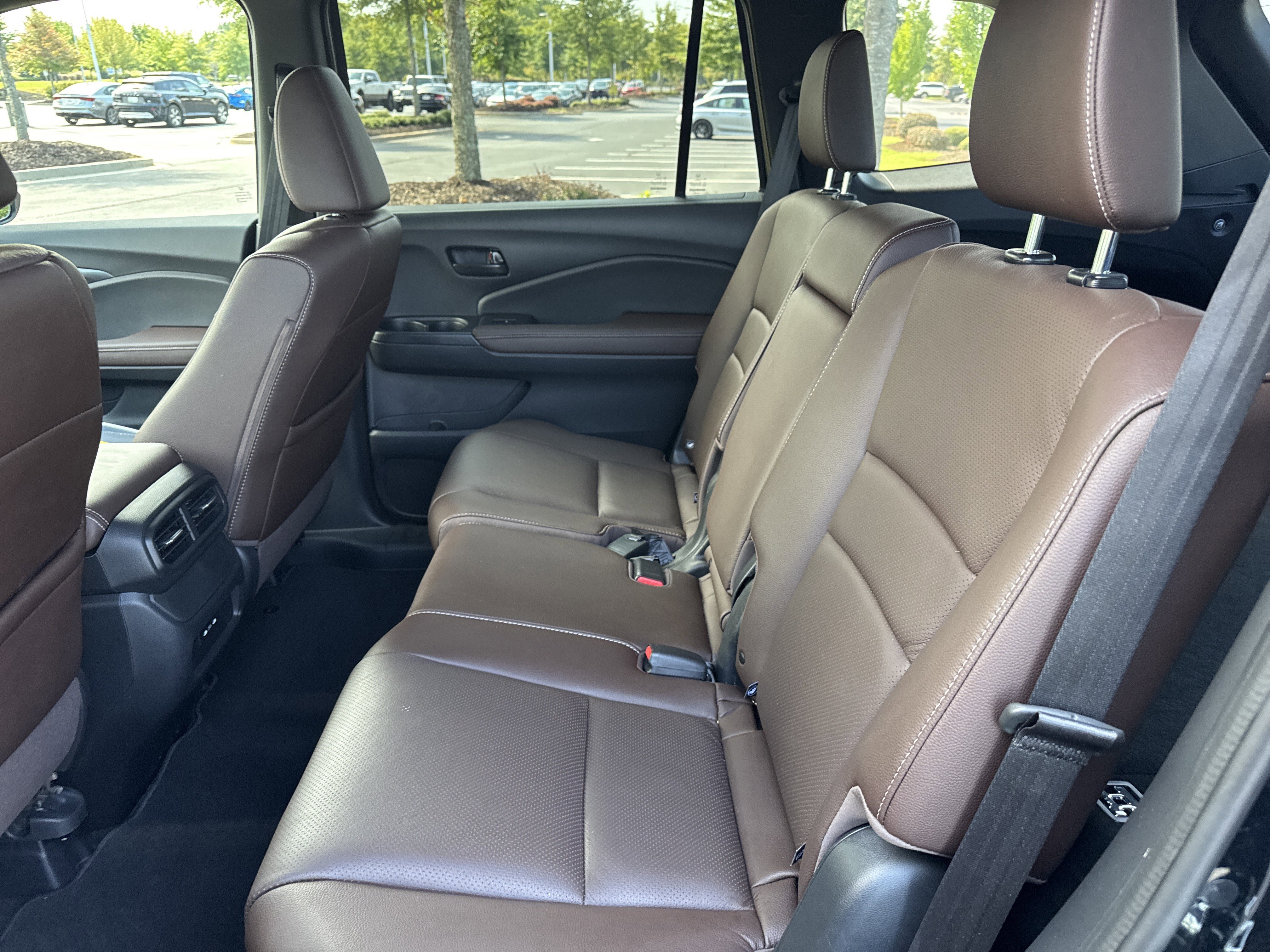 Used 2025 Honda Passport EX-L image 26