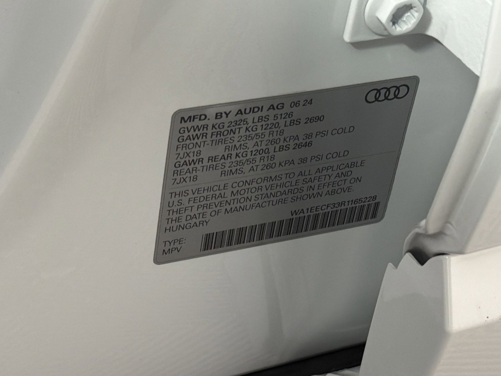 Used 2024 Audi Q3 2.0T Premium Plus w/ Premium Plus Package image 29