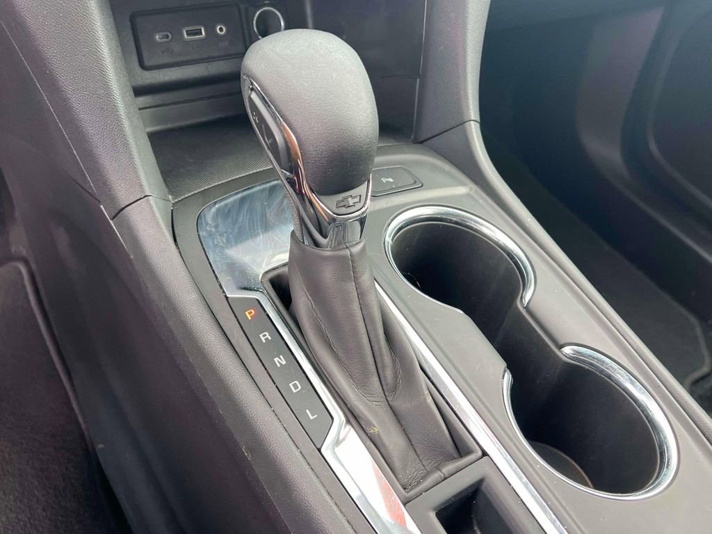 Used 2023 Chevrolet Equinox LT FWD image 27