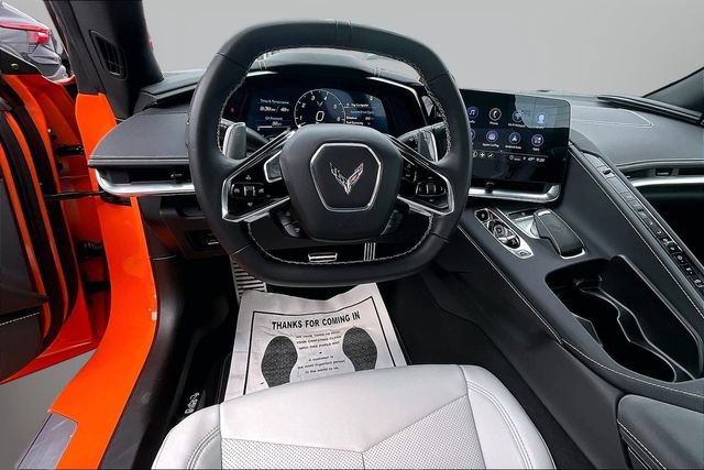 Used 2022 Chevrolet Corvette Stingray Convertible w/ Z51 Performance Package image 5