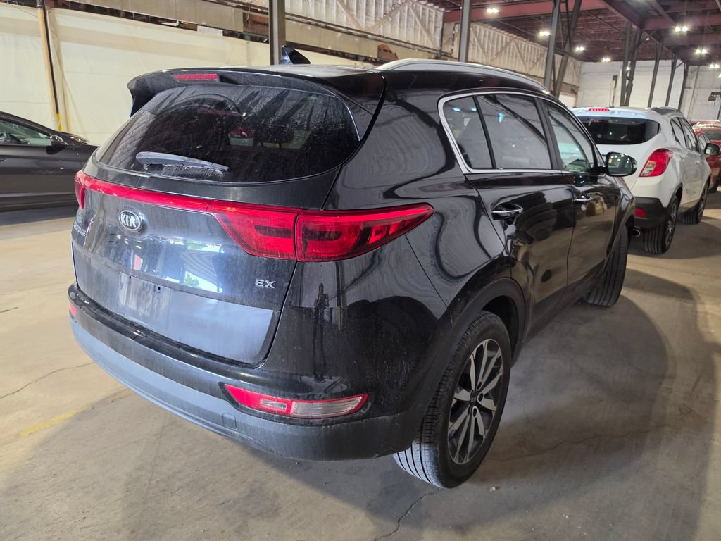 Used 2017 Kia Sportage EX w/ EX Premium Package AWD/4WD image 2