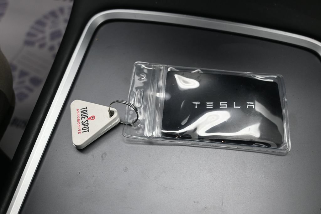 Used 2021 Tesla Model 3 Standard Range Plus RWD image 26