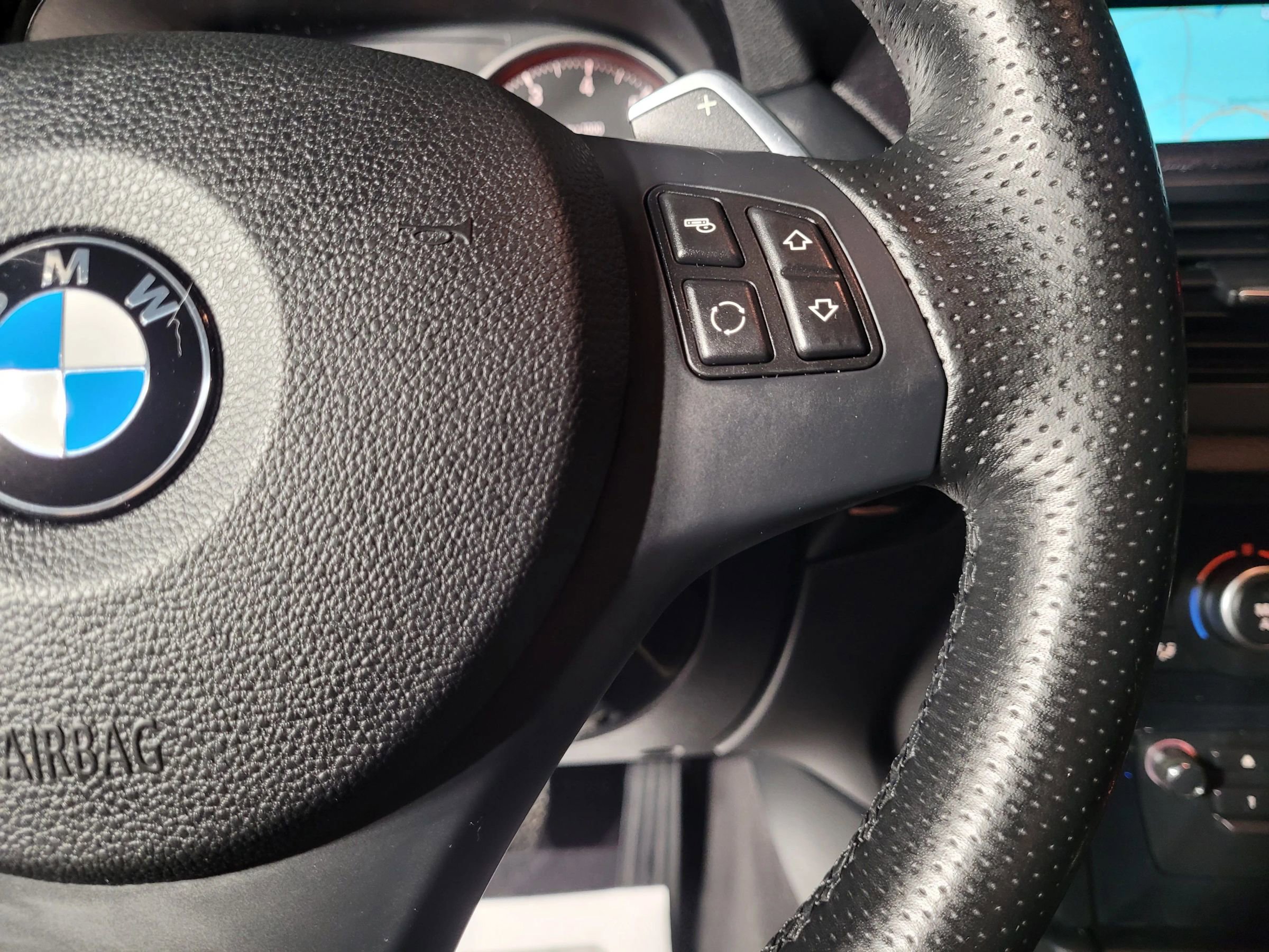 Used 2015 BMW X1 xDrive28i image 22