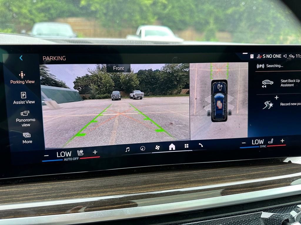 Used 2024 BMW X7 xDrive40i image 25