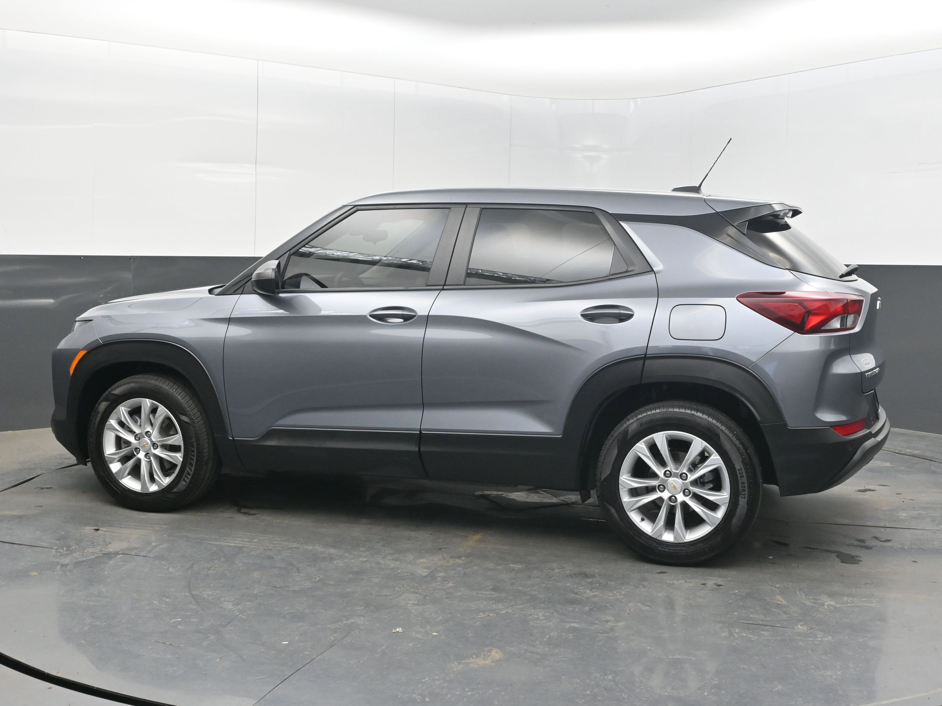 Used 2022 Chevrolet TrailBlazer LS image 7