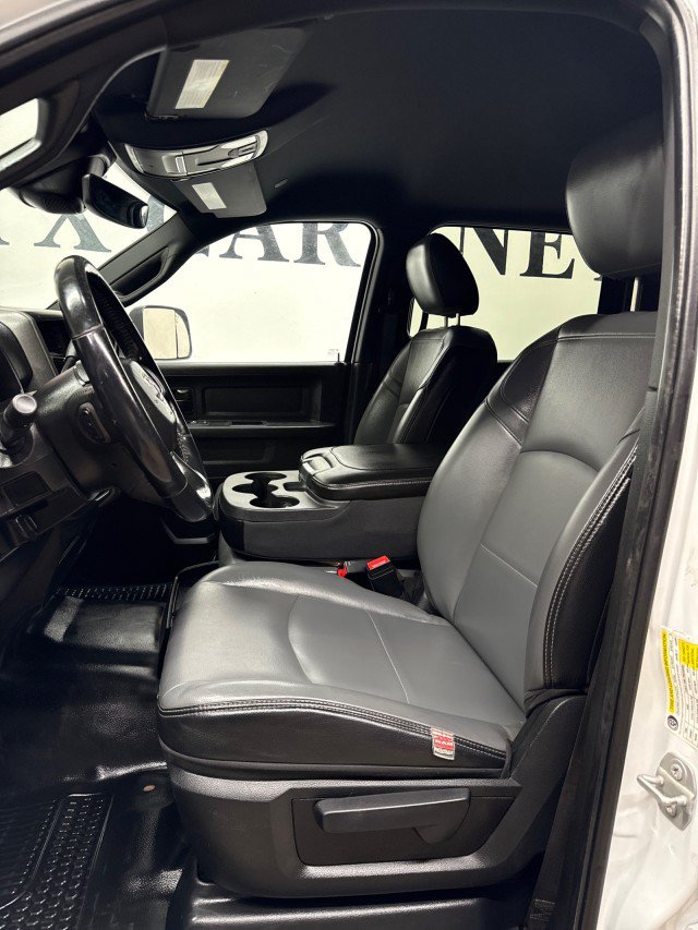 Used 2022 RAM 5500 Tradesman w/ Safety Group AWD/4WD image 32