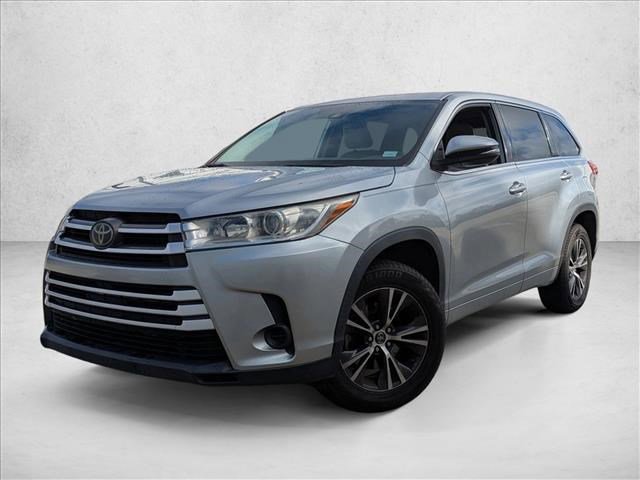 Used 2018 Toyota Highlander LE