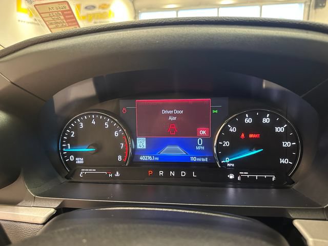 Used 2023 Ford Explorer XLT w/ Equipment Group 202A AWD/4WD image 31