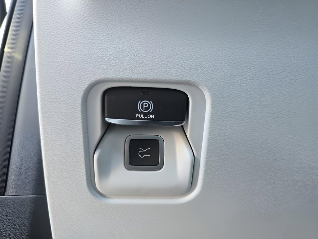New 2026 Jeep Cherokee Laredo AWD/4WD image 17