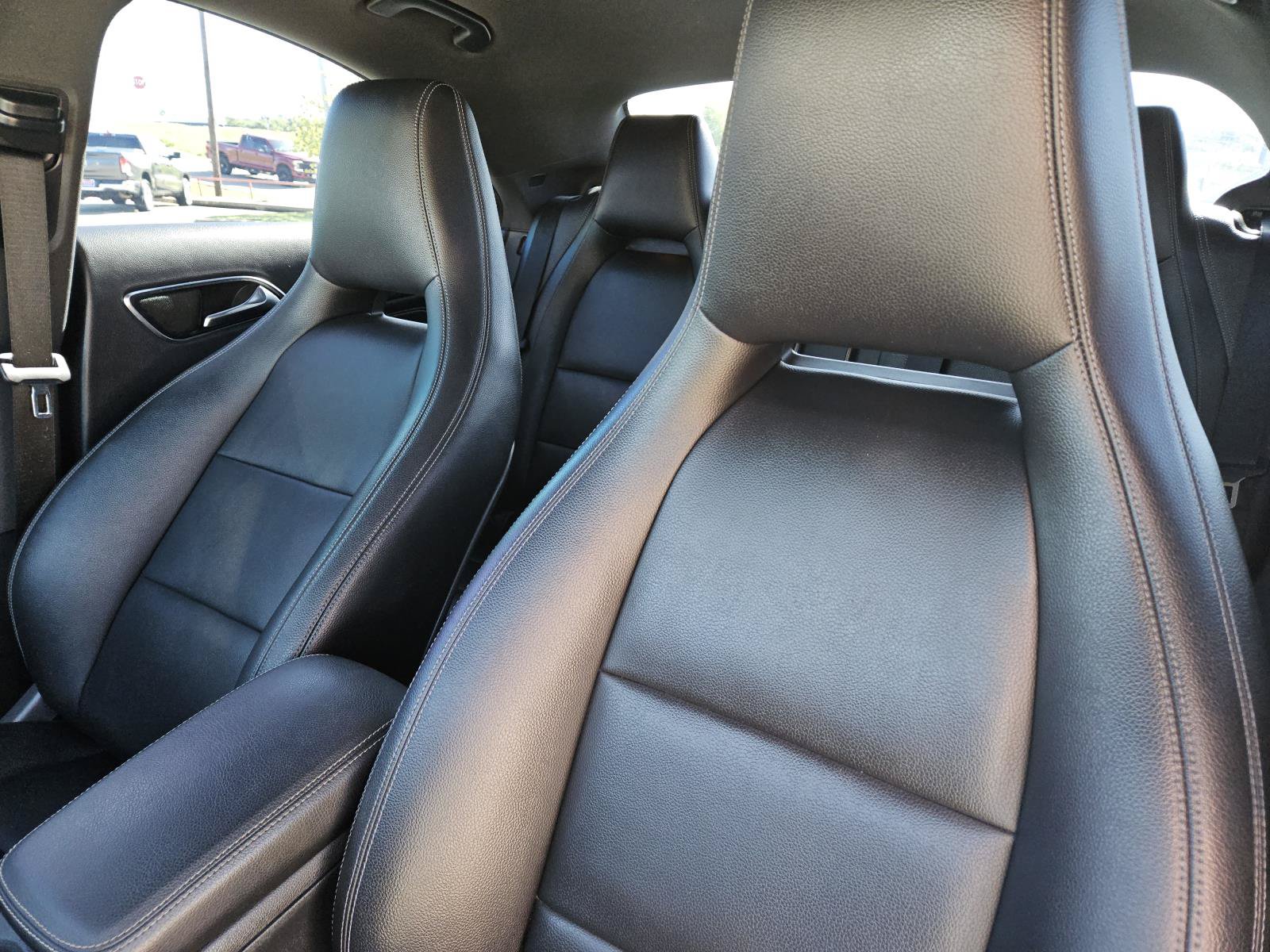 Used 2016 Mercedes-Benz CLA 250 image 22