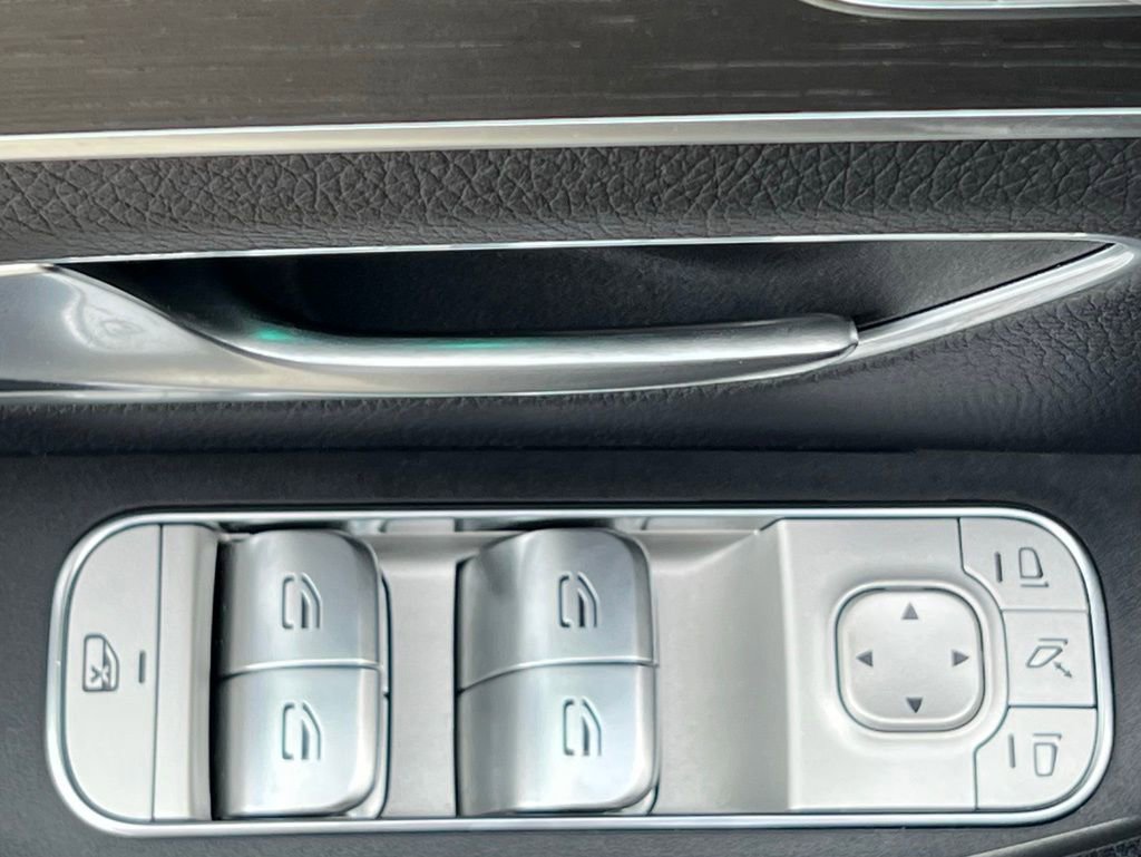 Certified 2024 Mercedes-Benz GLE 450 4MATIC image 28