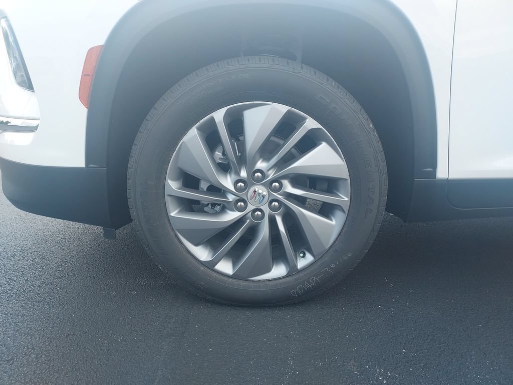 New 2027 Buick Enclave Preferred w/ LPO, Floor Liner Package FWD image 10