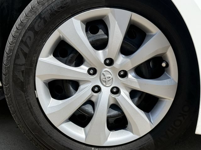 Used 2026 Toyota Corolla LE FWD image 10