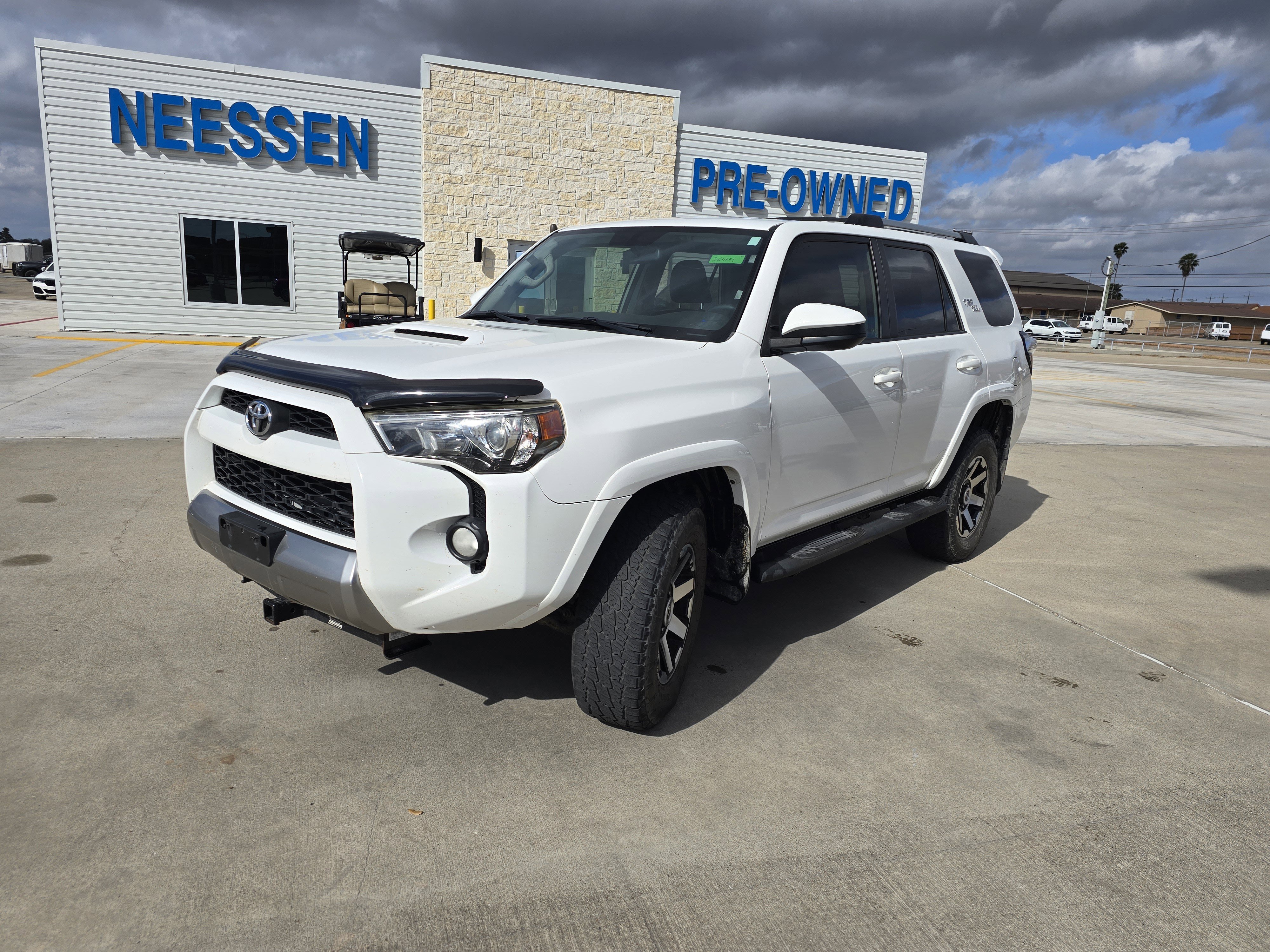 Used 2018 Toyota 4Runner TRD Off-Road image 7