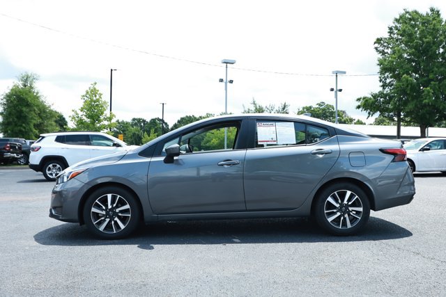 Used 2024 Nissan Versa SV FWD image 9