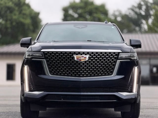 Used 2023 Cadillac Escalade ESV Premium Luxury AWD/4WD image 2
