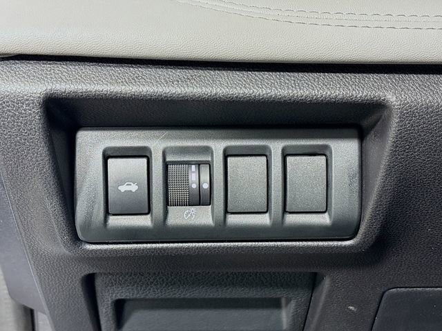 Used 2020 Subaru Legacy Limited w/ Popular Package #2 image 10