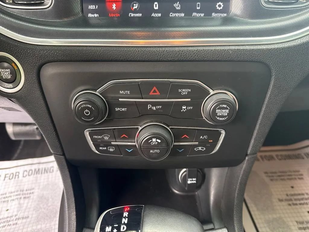 Used 2018 Dodge Charger R/T RWD image 23