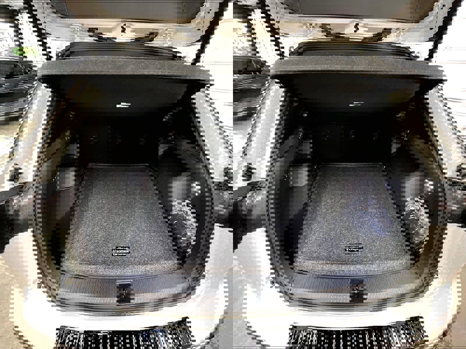 New 2026 Volkswagen Tiguan SEL R-Line image 28