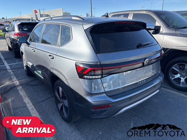 Used 2025 Volkswagen Taos S image 3