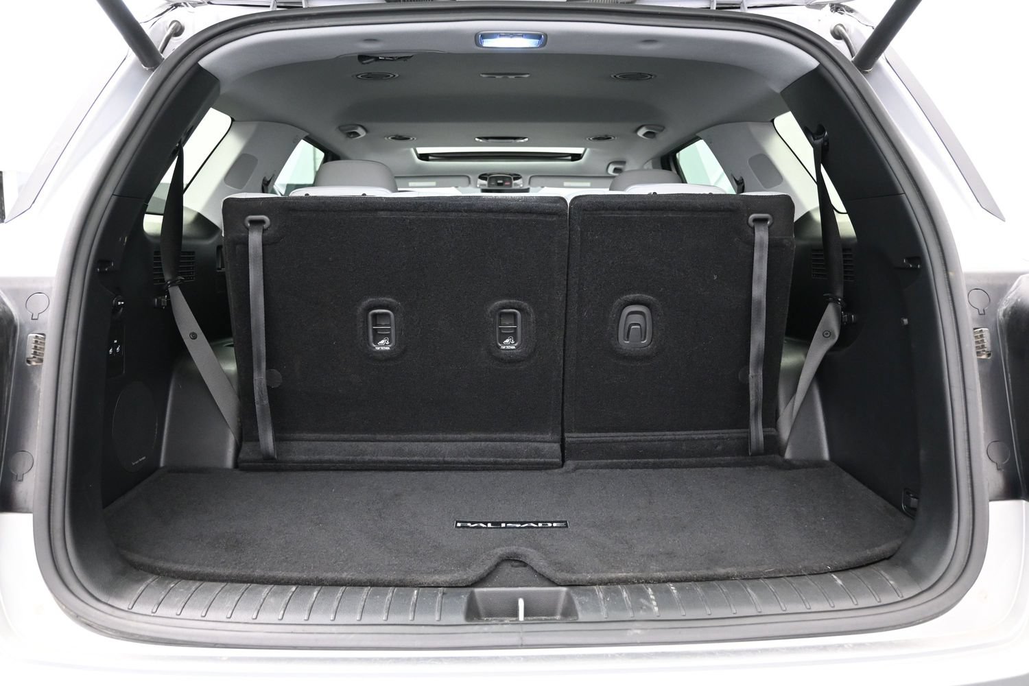 Used 2024 Hyundai Palisade SEL w/ Premium Package FWD image 7