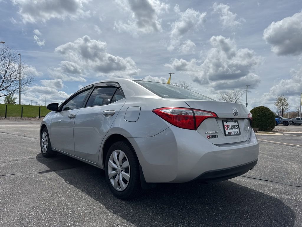 Used 2014 Toyota Corolla LE FWD image 6