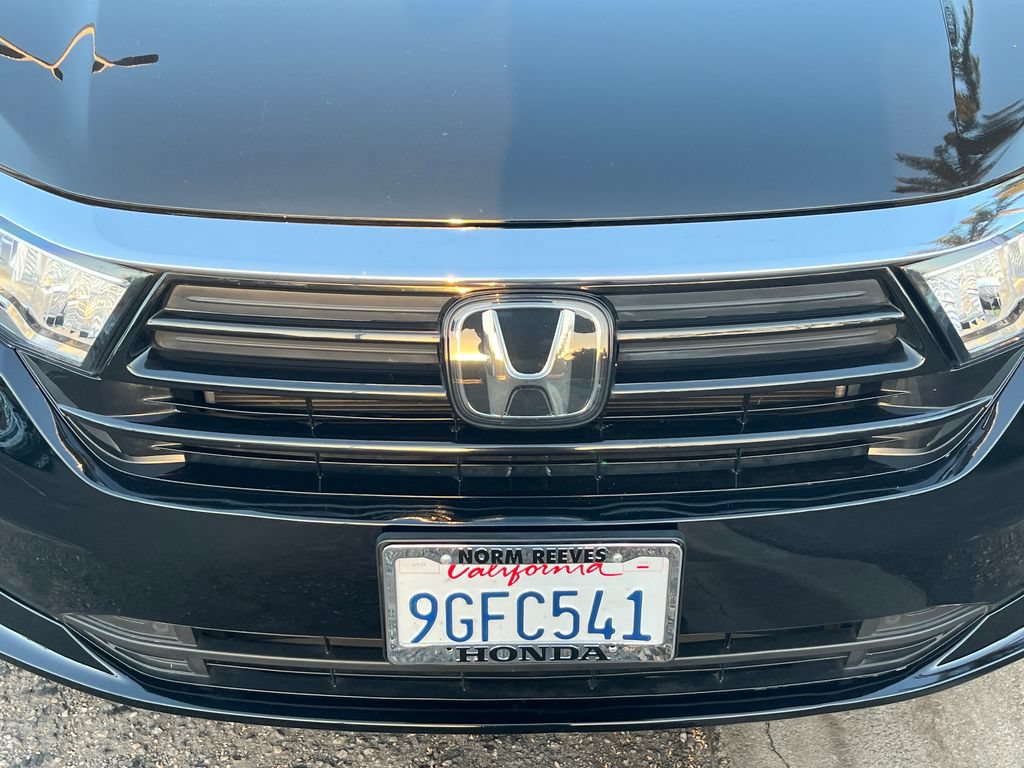 Used 2023 Honda Odyssey Elite image 46