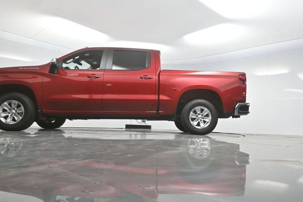 Used 2024 Chevrolet Silverado 1500 LT w/ Convenience Package II RWD image 7